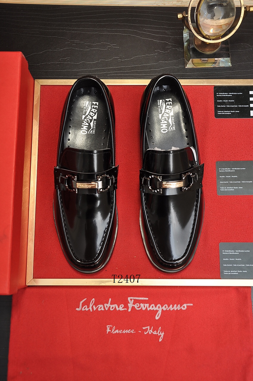 Ferragamo sz38-44 275